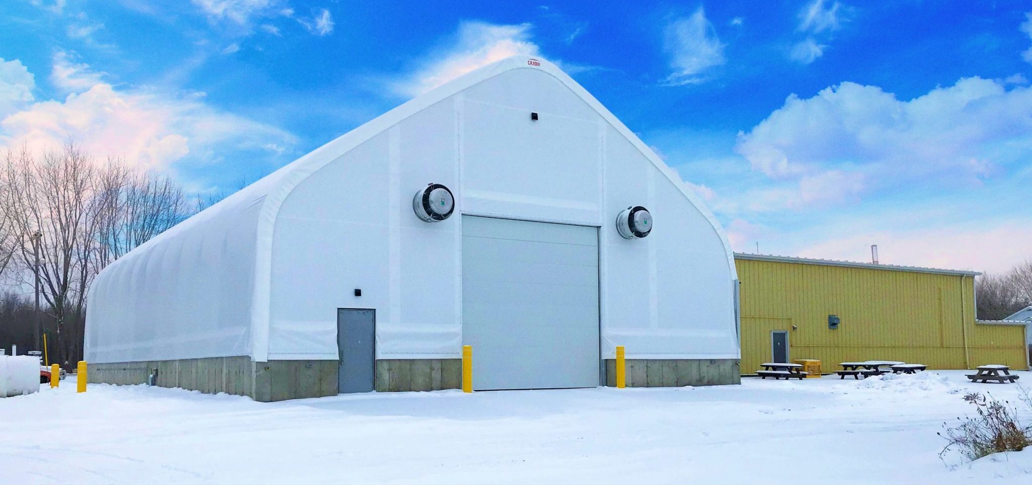 L'hiver n'a rien à envier aux structures durables de toile